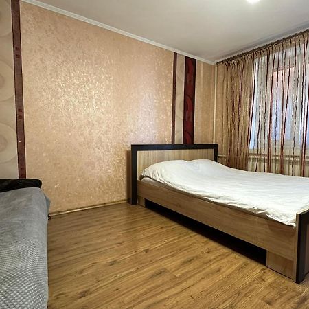 Апартаменти Кравчука, 34А, Порт Сіті Lutsk Exterior photo